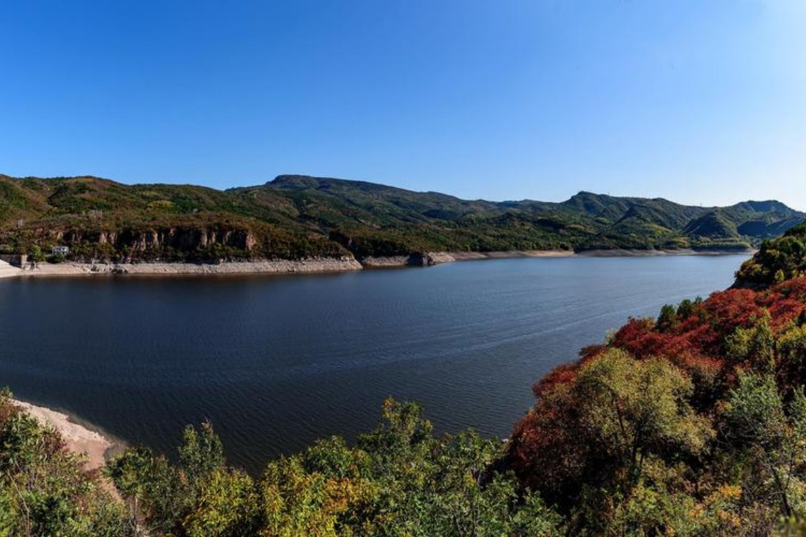 Guanshan Lake
